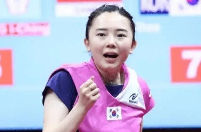 没想到韩国乒坛喜讯不断！继林钟勋官宣将在11月份，和女友步入婚姻殿堂后。退役