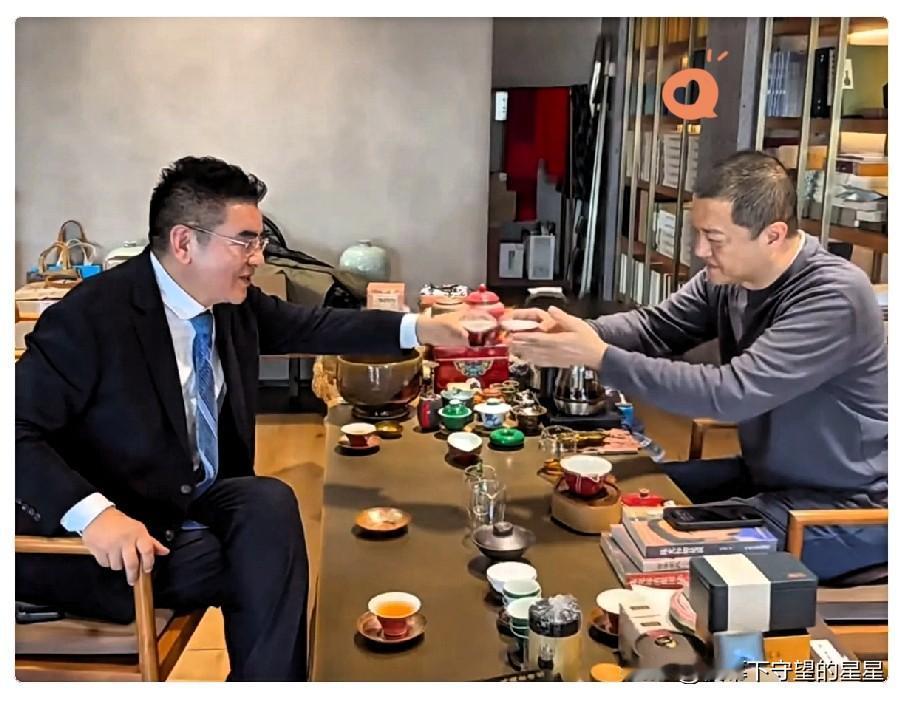 李亚鹏真是不简单，说话的水平都很高超。他对陈光标说，我和你虽然是第一次见面，但