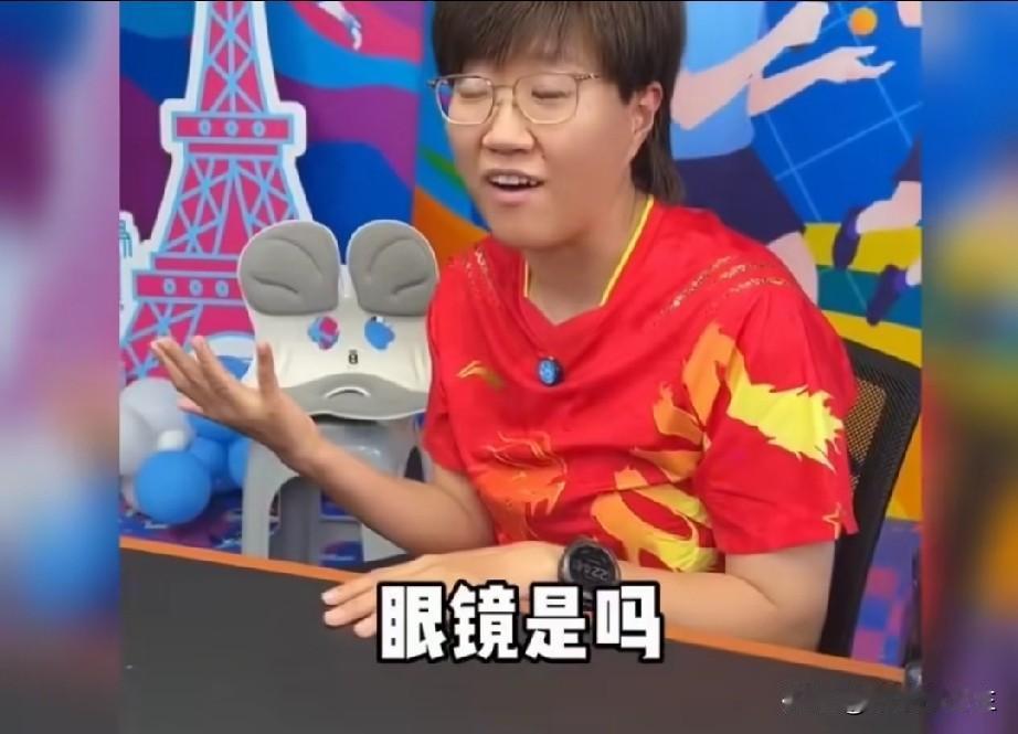 我去！郭炎这次不忍了，让球迷上来试试？郭炎参加节目，被年轻观众调侃为:不懂