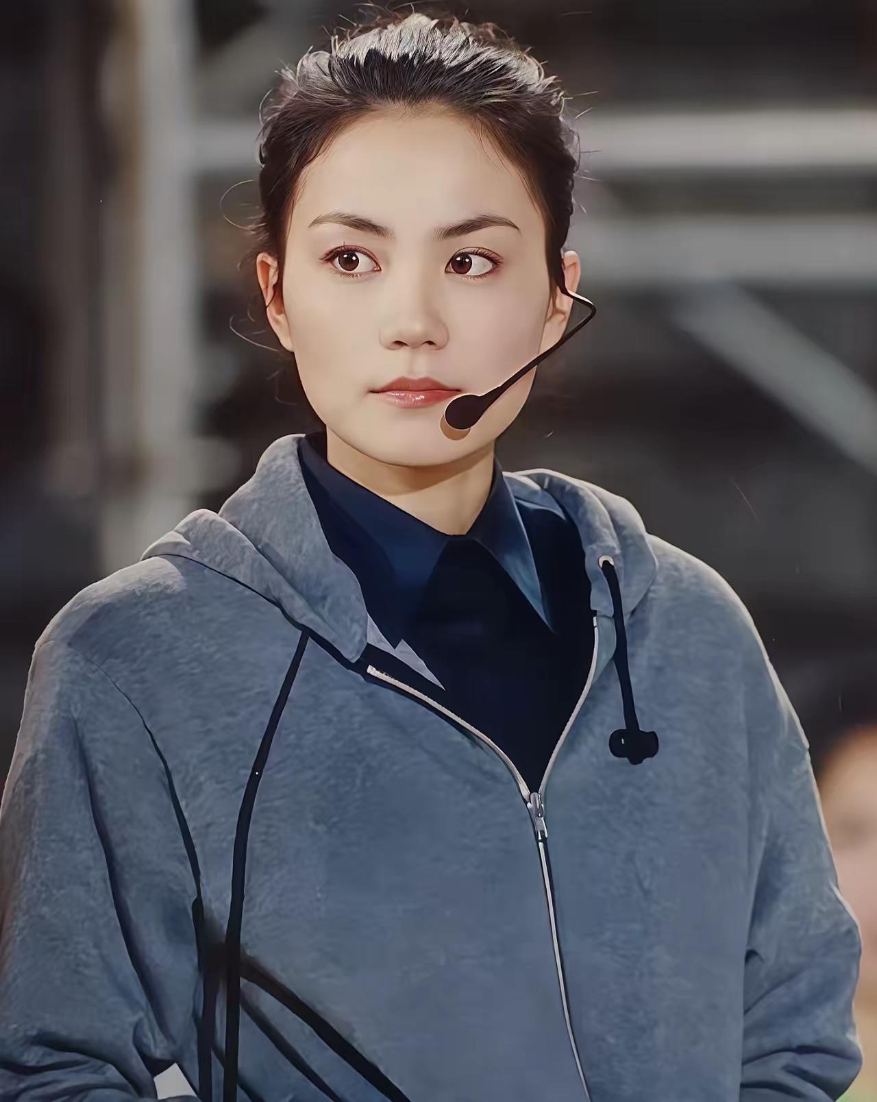 王菲为什么不开演唱会了？原因很简单，不是票卖不出去，更不是唱功退步，是因为她的的