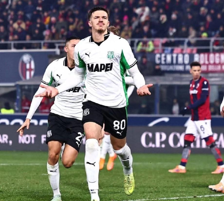 国际米兰对穆哈雷莫维奇的兴趣在持续，本轮萨索洛对阵博洛尼亚的比赛看台上也出现了国