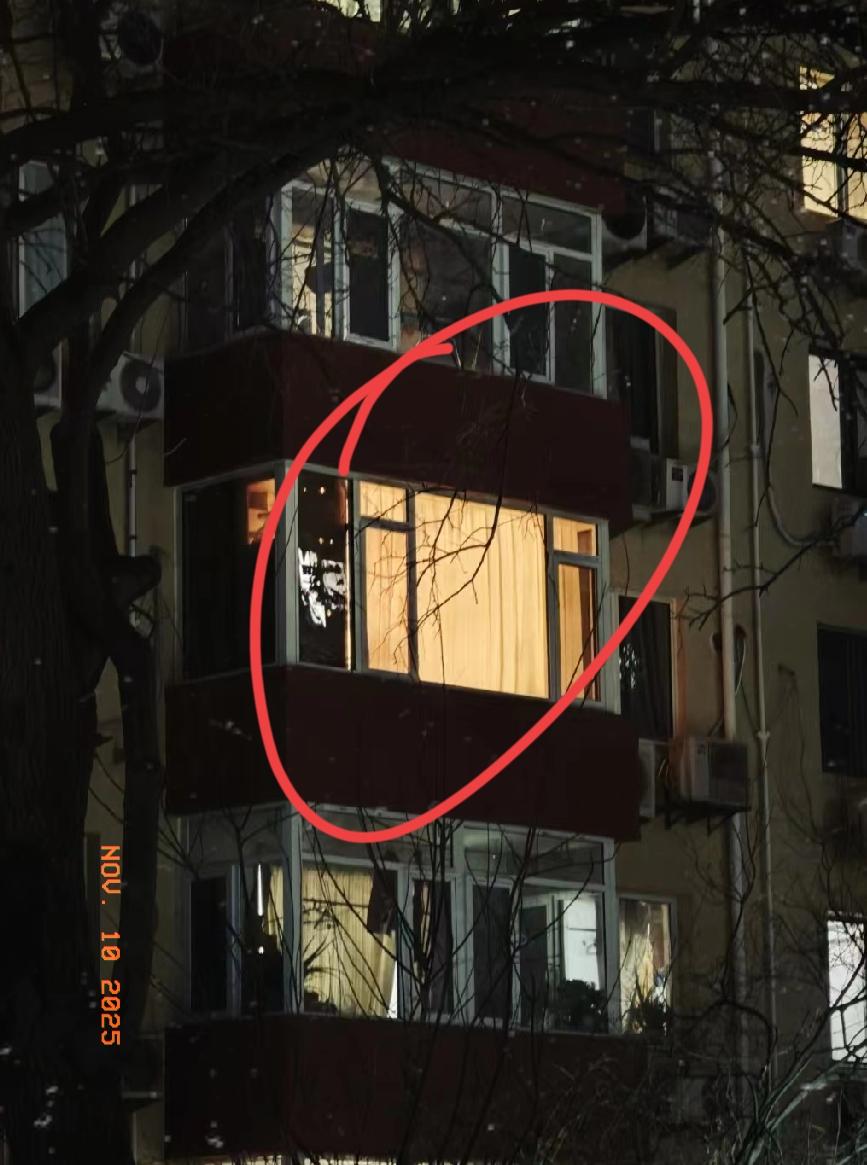 我们对面23楼有户人家，晚上从不关灯，通宵达旦到天亮！一开始以为是家里有老