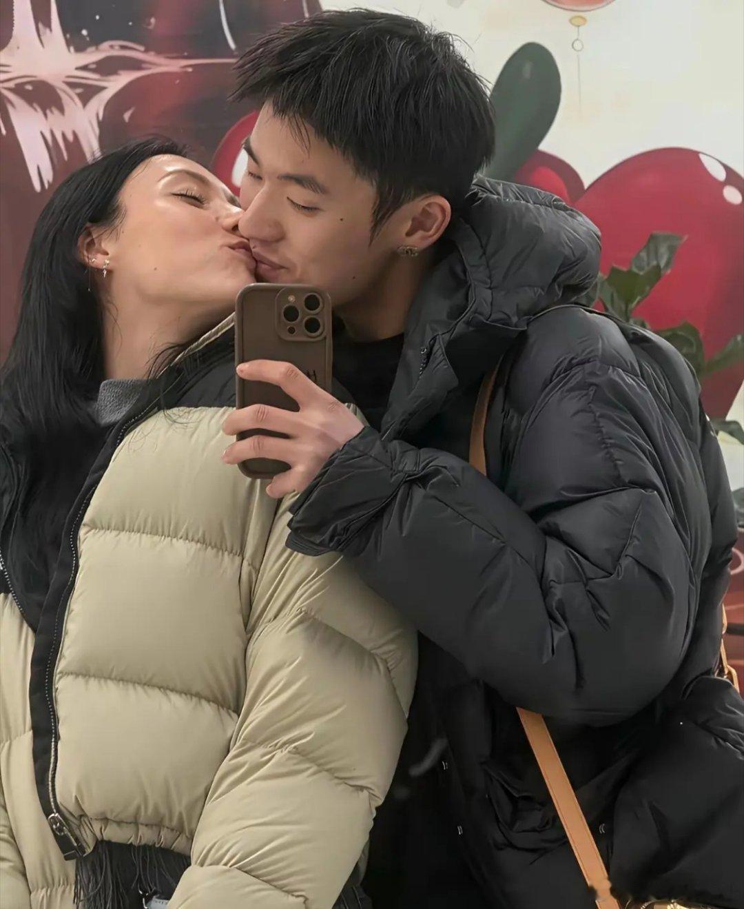 不得不说，小伙子是怎么下得去嘴的啊！