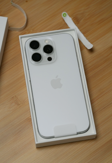 iPhone17不讲武德，首先把iPhone16Pro给废了！iPhone1