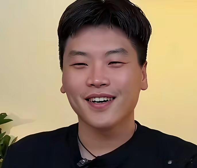 我去！跨越周期最长的不是樊振东也不是马龙，而是郝帅！郝帅直播中说:02年亚