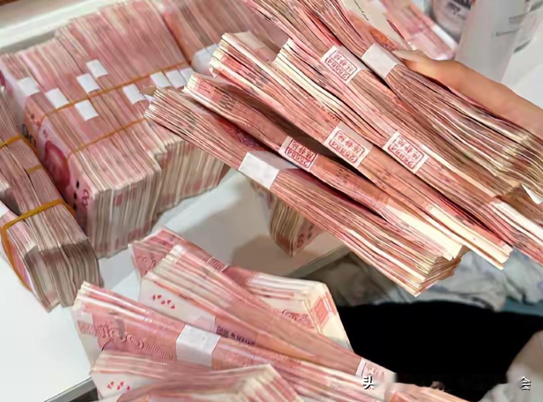 网约车捡钱不还为何算盗窃？法律给流动空间立规矩2026年1月22日，济南女子