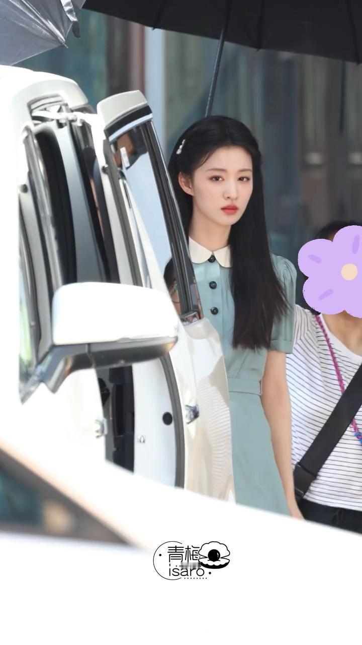 《这一秒过火》新路透，王楚然真的很有古早民国倔强小白花女主那味，看到楚然这发光的