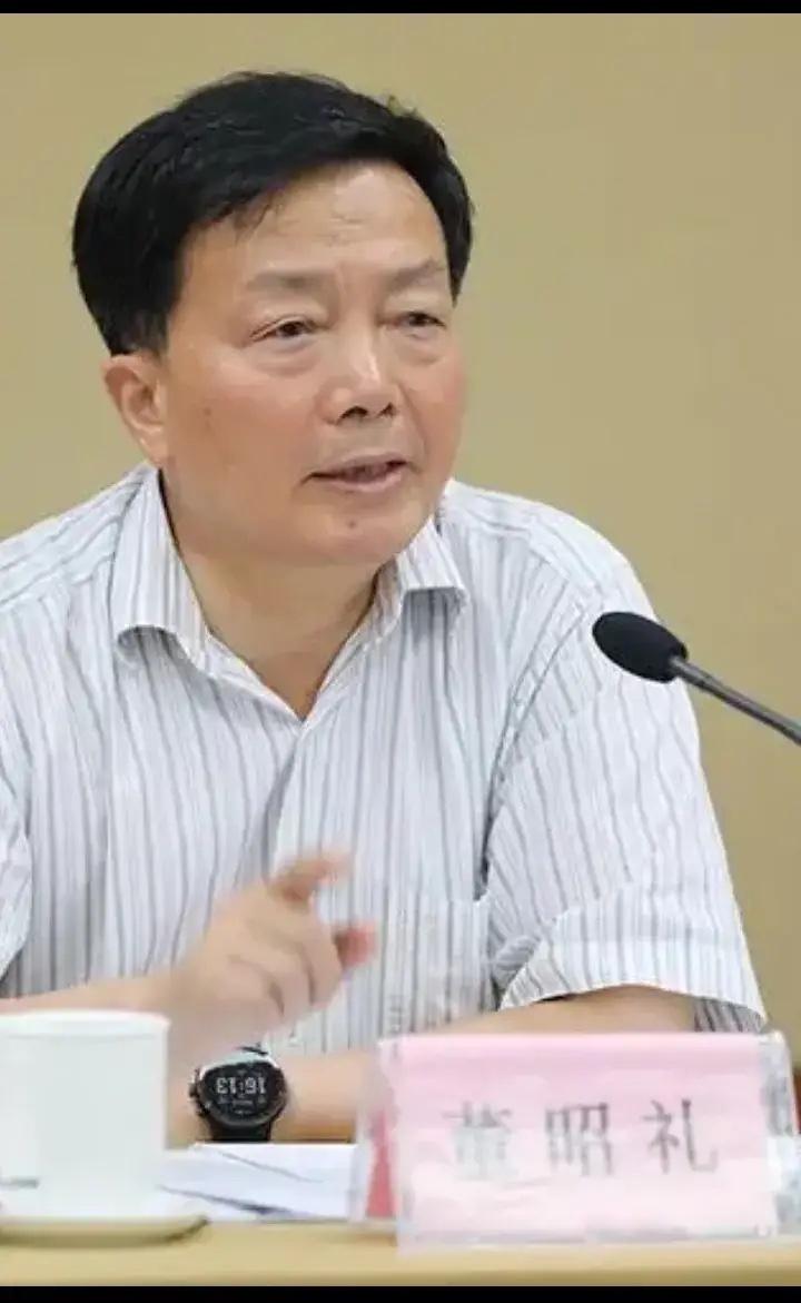 董昭礼被揪出来的消息，吃惊的可不光光只有安徽人！这个消息刚传出来的时候，不光