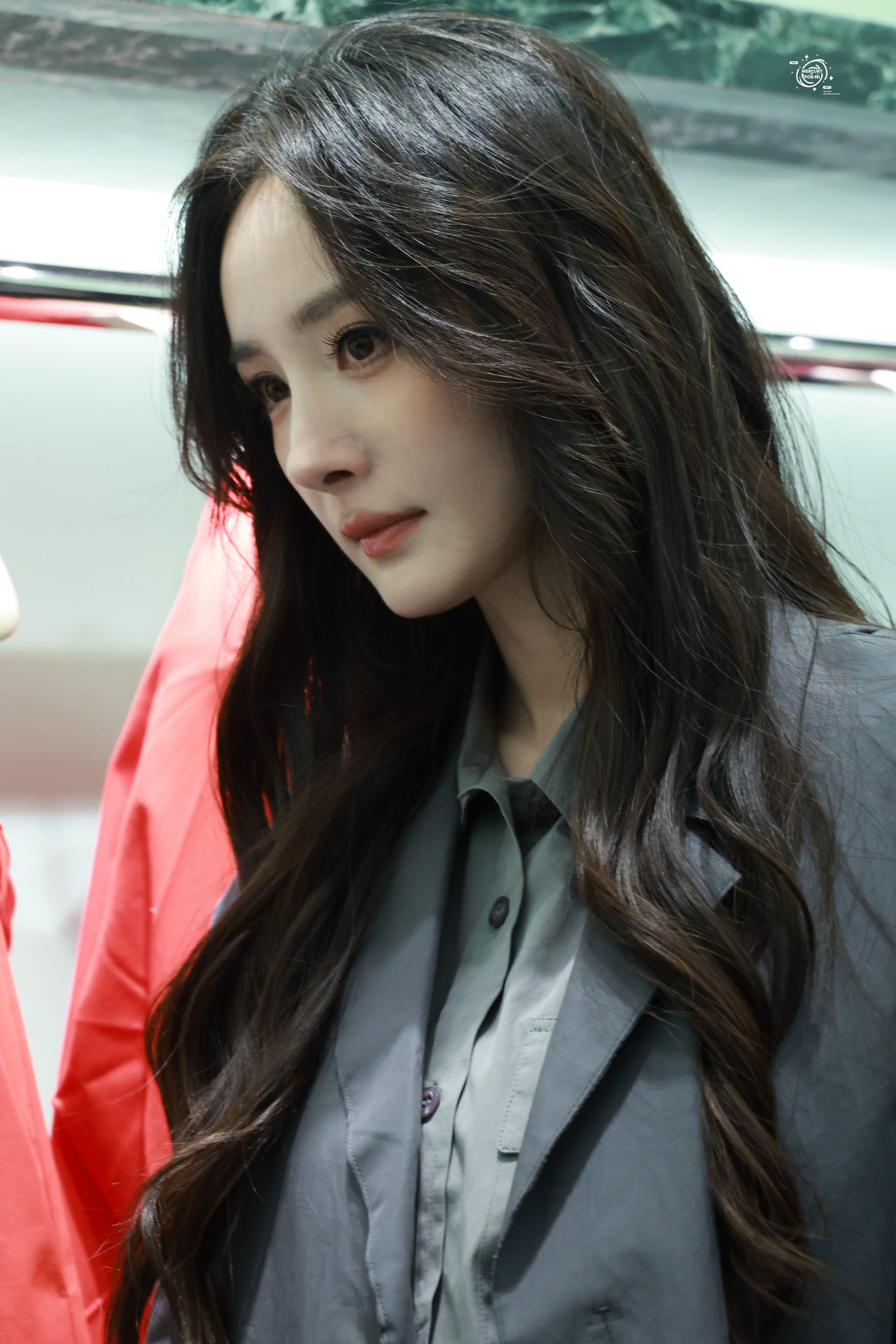 这居然是我妈幂的生图对杨幂的美貌知道的还是太少了！知道杨幂很美，但每次的活动生图