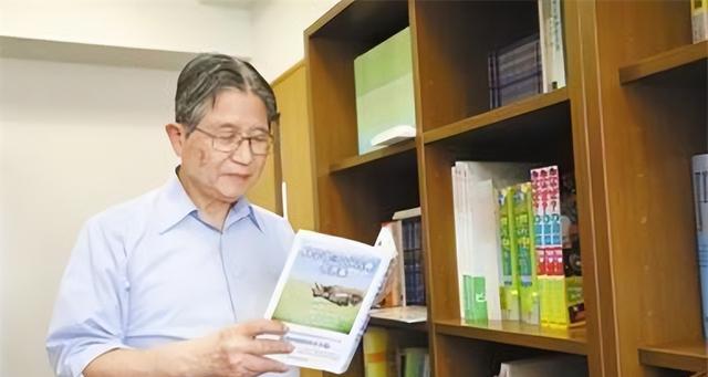 日本这次是真被气炸了，他们国宝级的科学家藤岛昭，带着整个核心团队连夜打包技术投奔