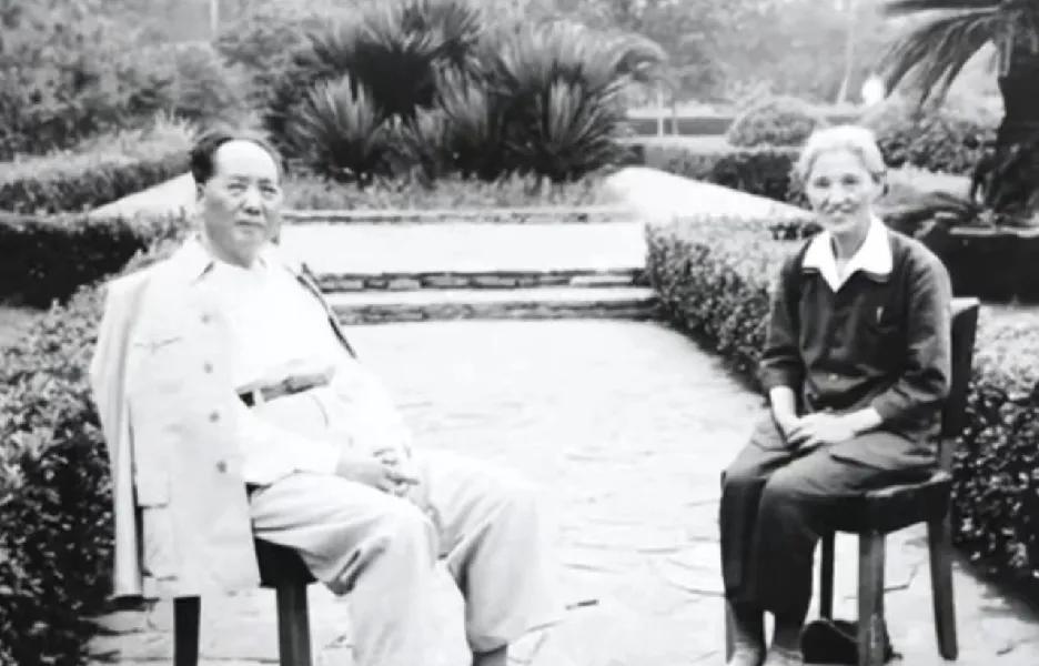 一张老照片，展现了伟人对吴启瑞的帮助，也体现了他重情义、不搞特殊化的处事原则，也
