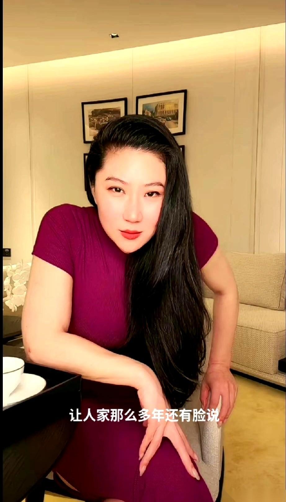 “被包养？这不是正常单身男女谈恋爱吗？”最近，谢贤的前任把这段被外界嚼了无数次