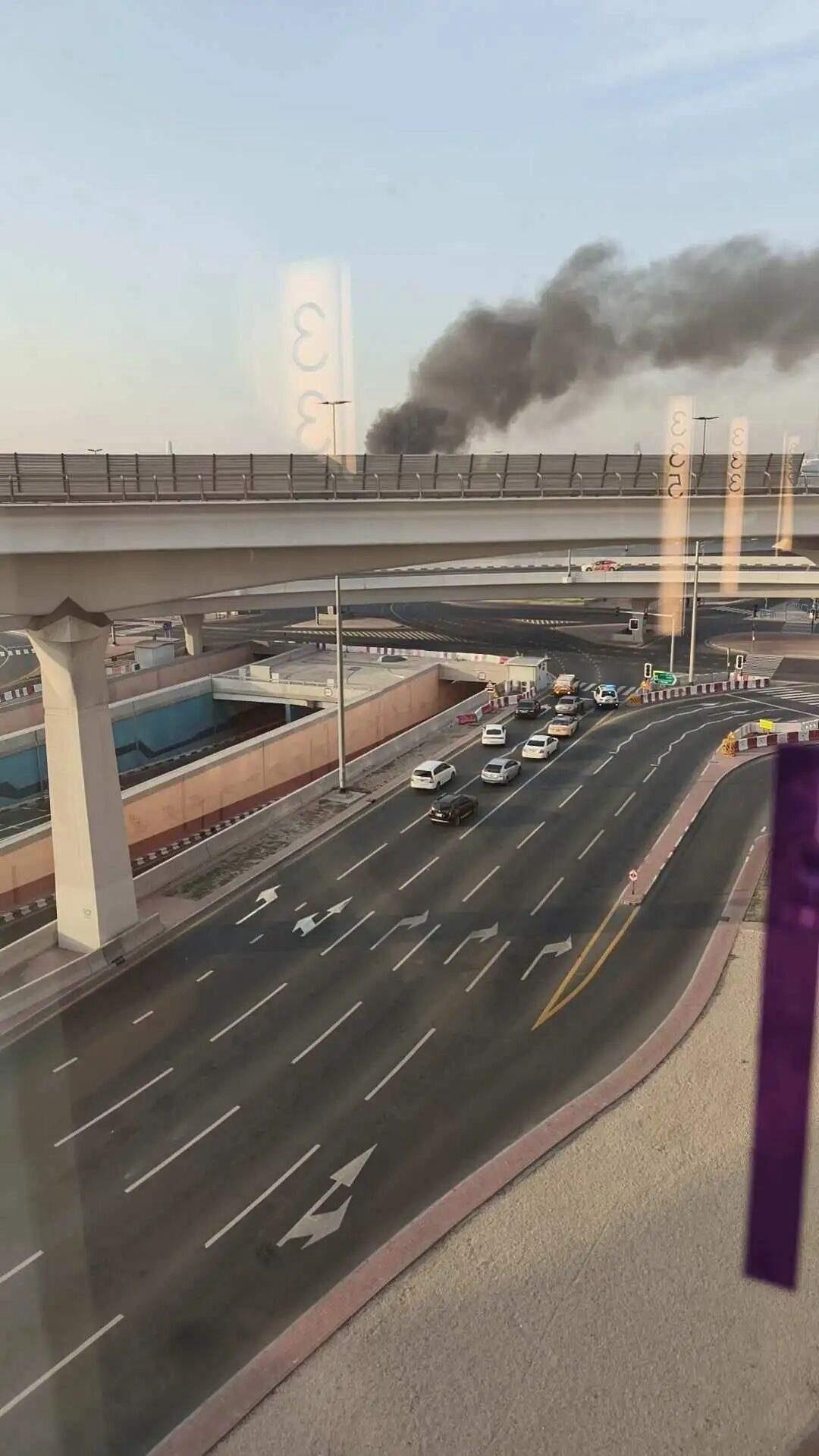 浙江杭州，女子一家六口去迪拜度假，原计划3月1号回国，却因为战争滞留了，女子这下