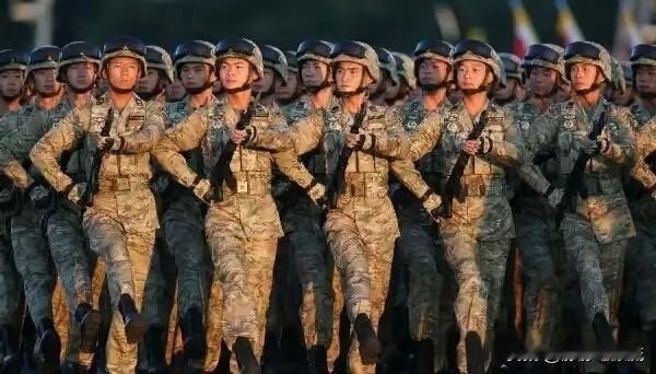 10个参军8个去武警或陆军？背后的真实原因，很少有人说透。身边有年轻人报名参军