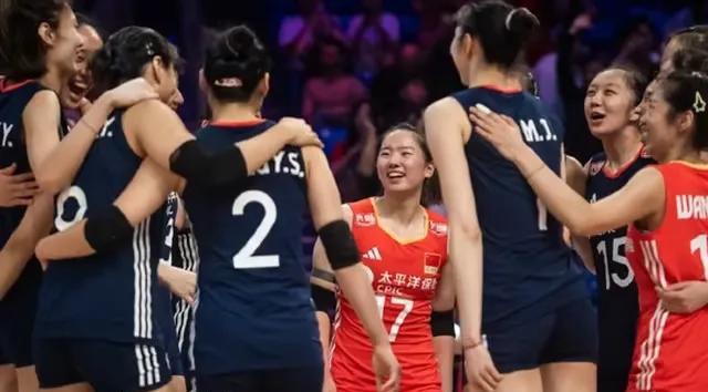 中国女排第三站4战全胜被土耳其和波兰提前锁定了。世界女排联赛土耳其和波兰第三站