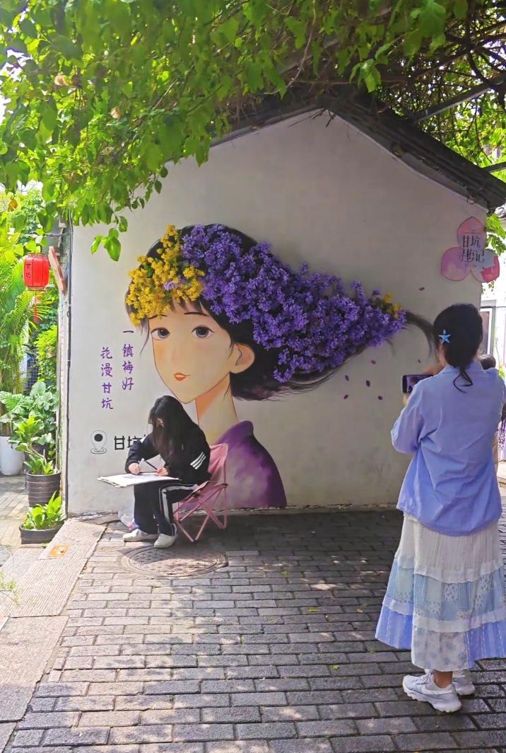 深圳是一座新兴的现代城市，但深圳也有几座古城，今天给大家推荐深圳甘坑古镇。上周末