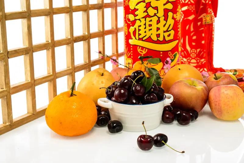 车厘子彻底凉了！价格腰斩还卖不动，年货水果C位要换人了今年囤年货，你还买车