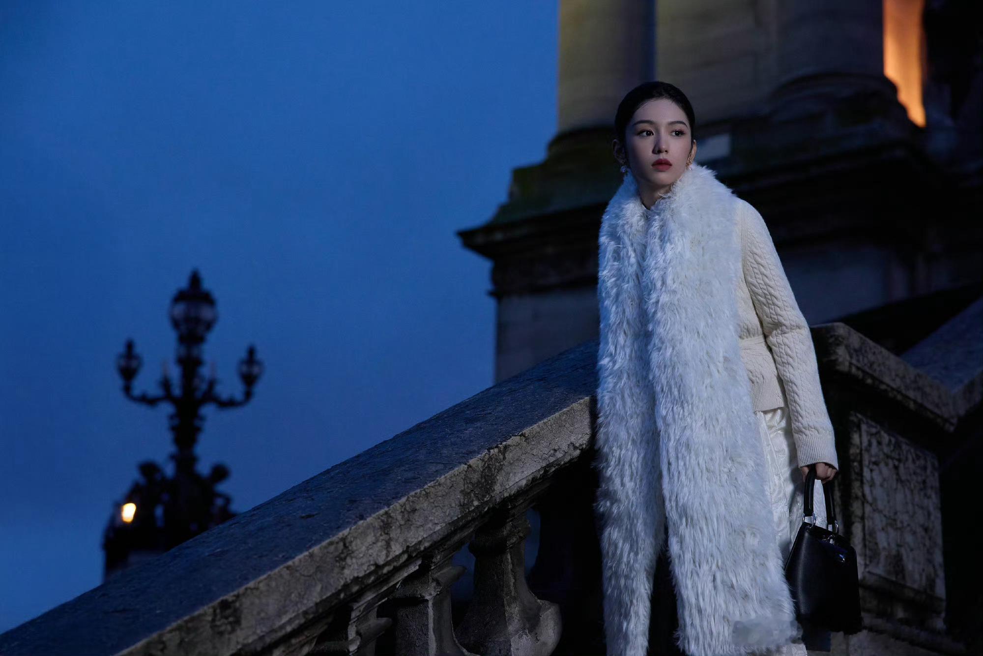 周也Dior大秀造型出图，国内首穿超季系列