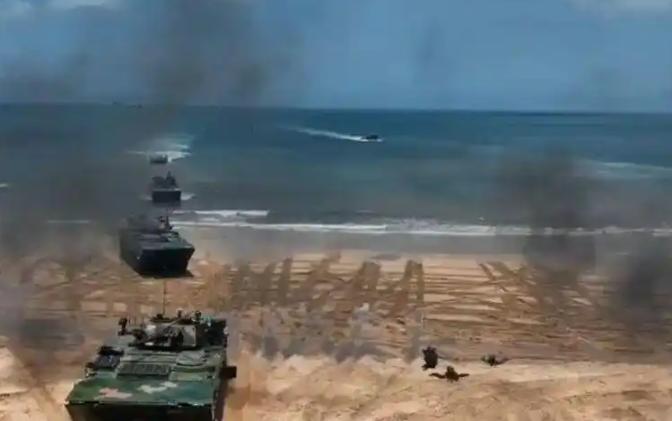 美专家罕见达成一致：一旦台湾回归中国，美国可能就剩1条路可走 美国战略界正在