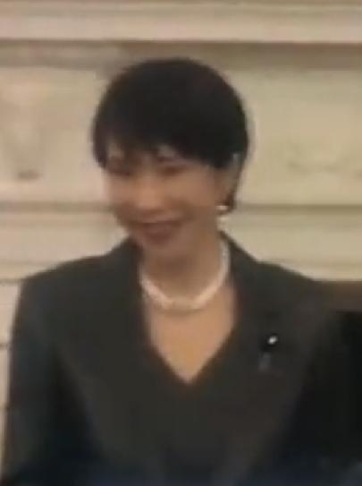 外交细节藏深意：提及高市早苗不再加首相头衔，释放强烈信号？外交用词，从来都不是