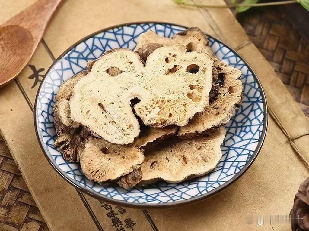 白术为天，鸡内金为地，白芥子为人，一方击破一身的囊肿、息肉、结节 身上长了囊