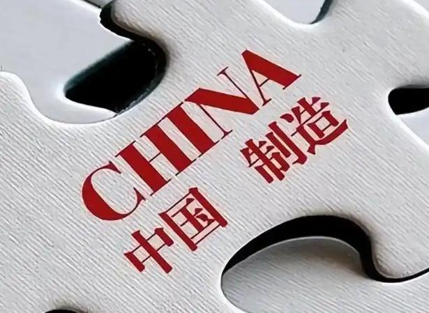 “美西方国家，怎么忽然不灵光了？好像什么也不会了？答案并不复杂：因为他们从中国抢