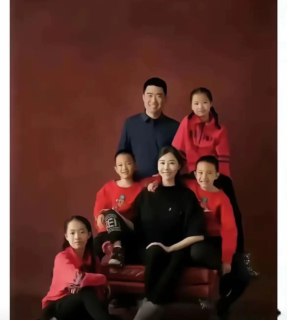 李想是河北石家庄首富，我不意外，李想和老婆王蕾将迎第六娃，我也不意外，让我想不到