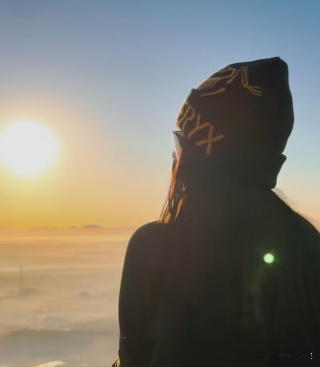 如何看清一个人，你对他好就行了。因为你对一个人好的时候，素质高的人，会觉得你