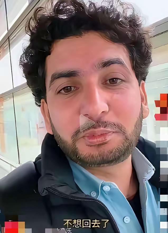 签证马上到期，才想起在中国装可怜。前两天还在外网张口就来，说中国厕所没印度干净