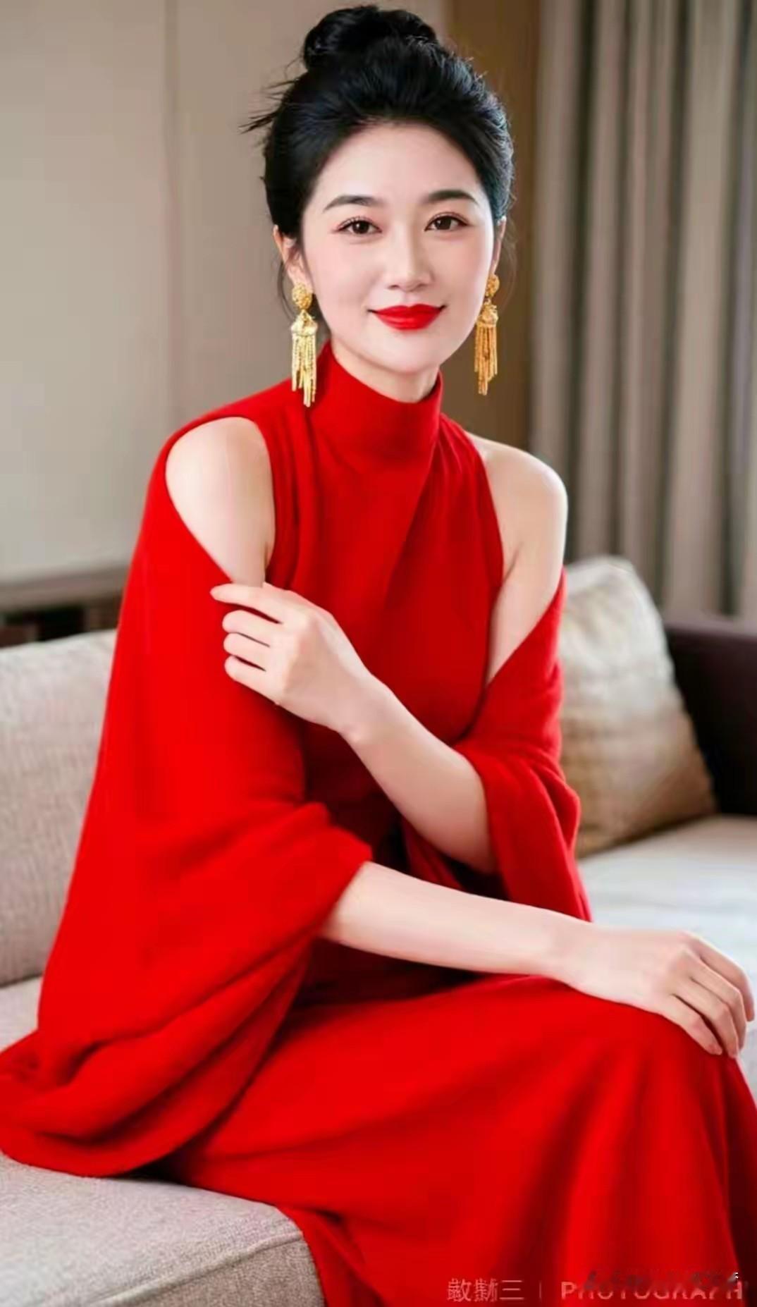 在古典小说《金瓶梅》里，潘金莲擅长借助诗词来传情表意，使我们得以窥见她的别样一面