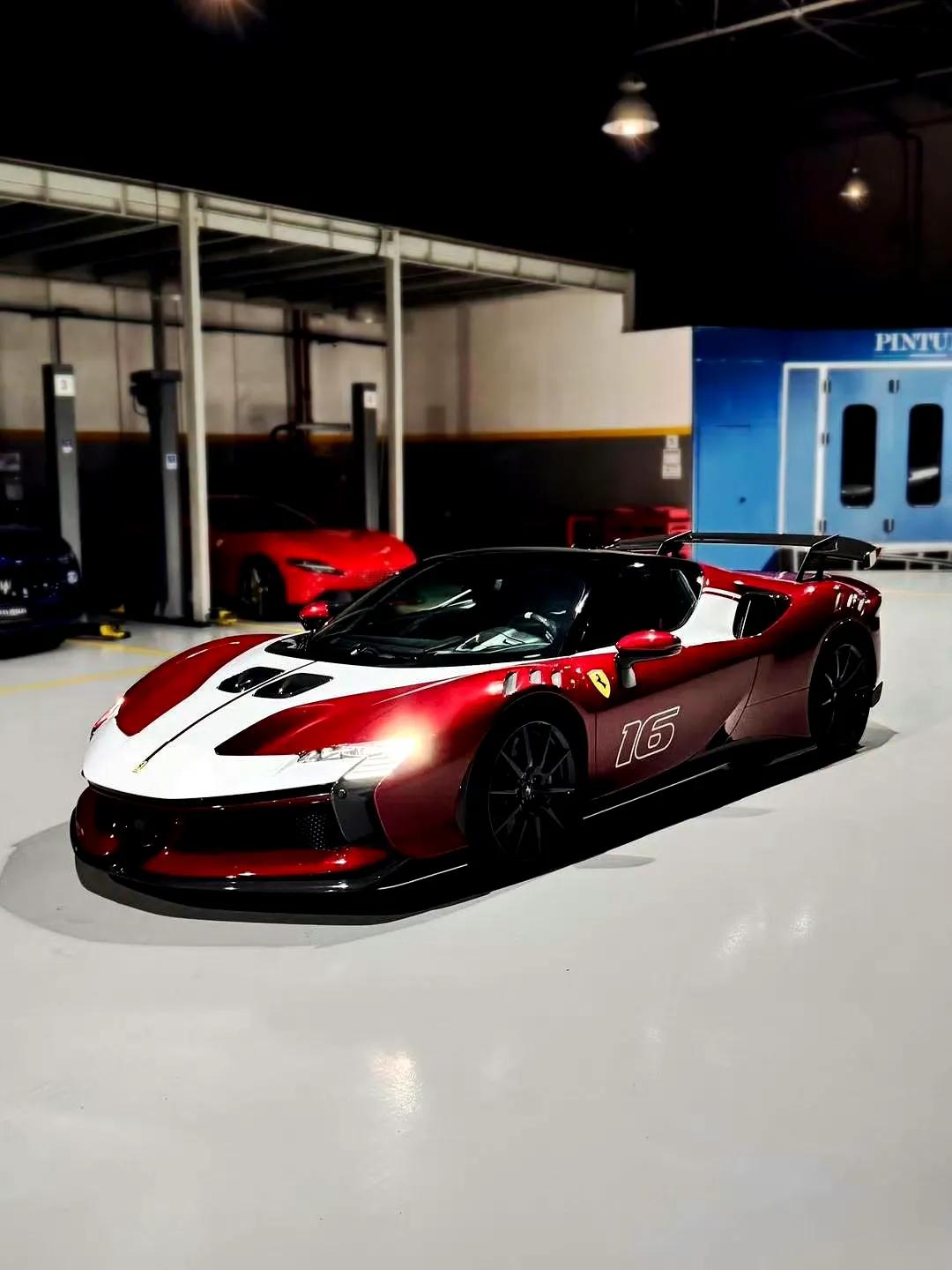 法拉利SF90XXStradale