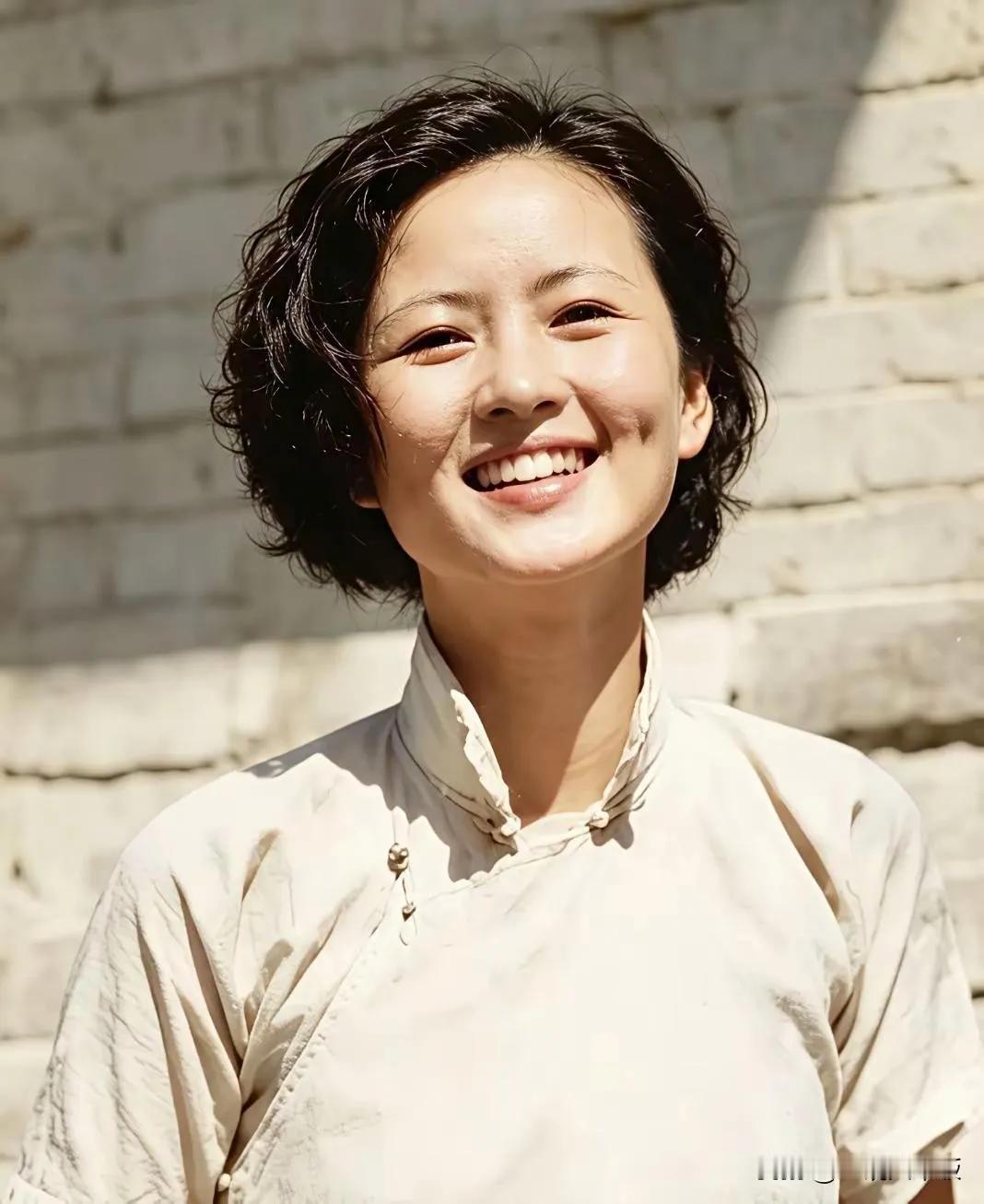 林微因与两个男人的故事。如果老婆把另一个男人的飞机残骸挂在卧室墙上，一挂就是一