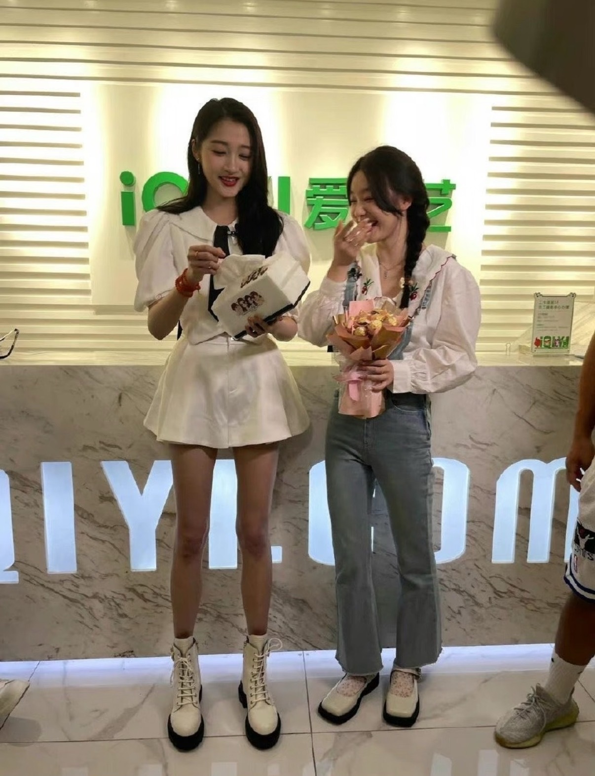 这张图让我对关晓彤的腿有了新的认识