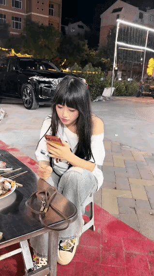 男人和狗子绝对是一伙的