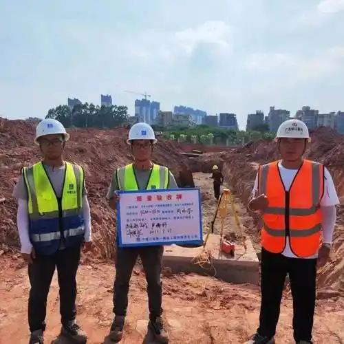 给过了一级建造师，想当项目经理的工程人，一点额外的提醒。首先，要懂技术，一建