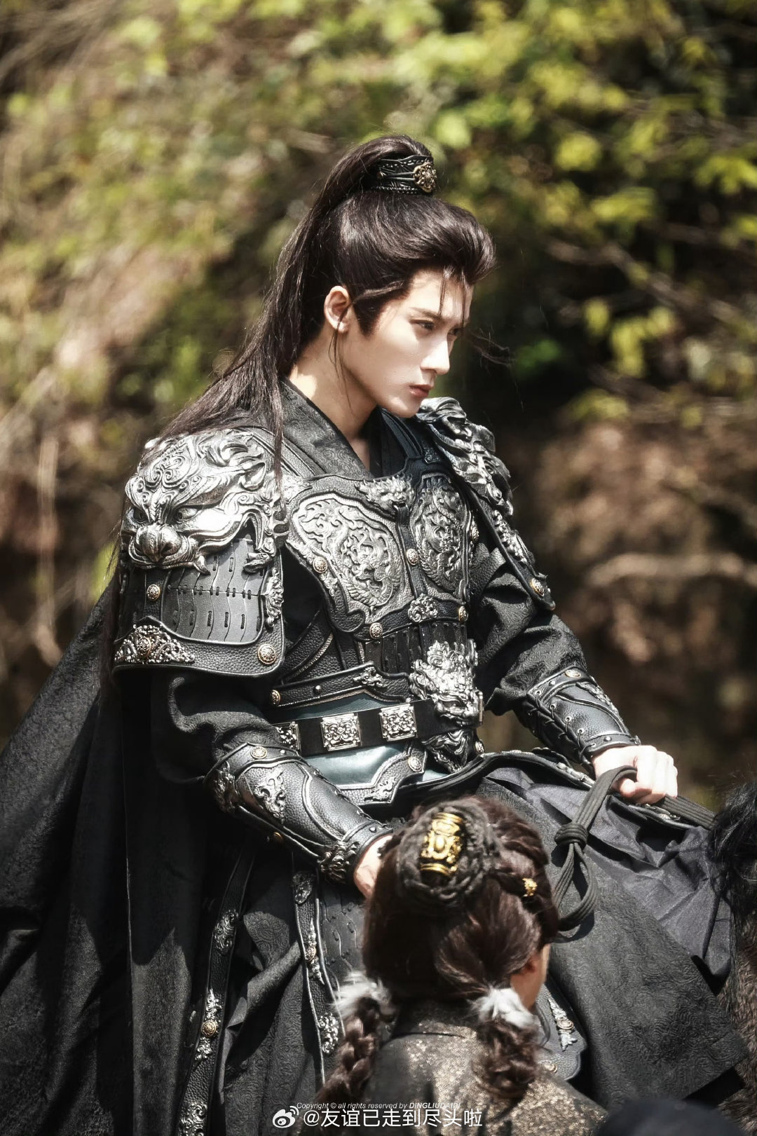 在拍剧男主的将军造型，谁在你的审美上？檀健次、李昀锐、王鹤棣