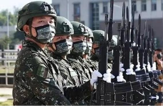 终于明白，中国为何迟迟不收台湾，说白了，不是中国没实力，而是牵一发而动全身。台海