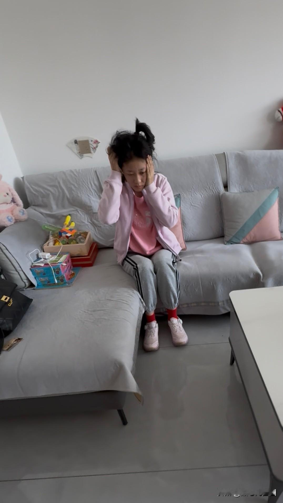 总在深夜反复自问，自闭症的孩子，一生都在缺安全感吗？我该怎么做，才能让我的菲儿，