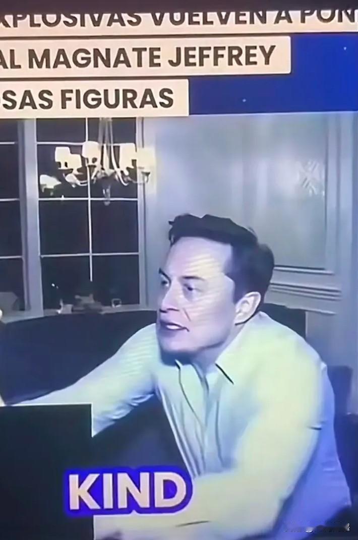 马斯克被传出来的这张照片，是真的是假的很难分辨，但是看马斯克脸上的表情，感觉应该