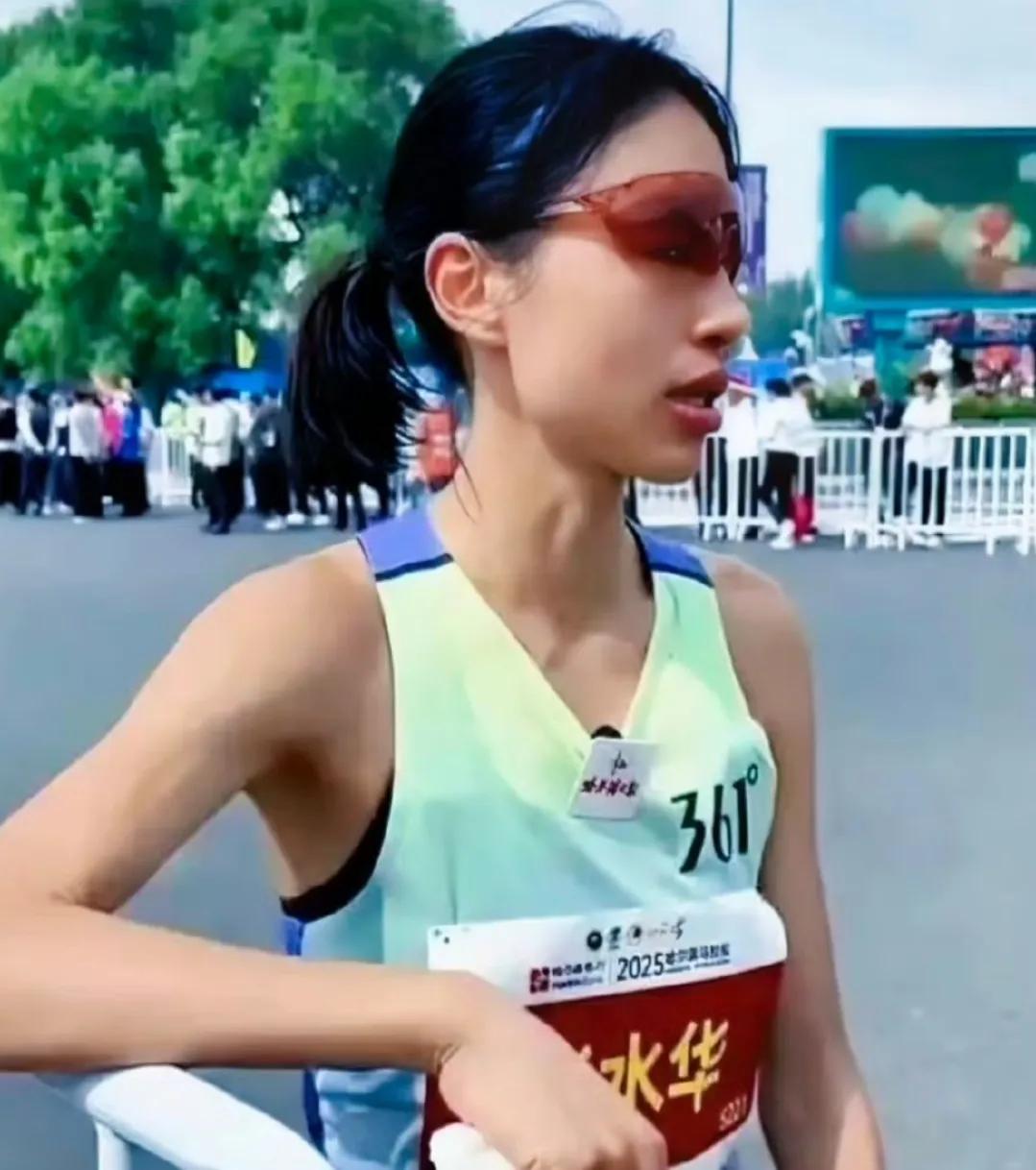 最近福建医科大学附属第一医院对护士张水华的处罚决定在网上传得沸沸扬扬，医院也证实