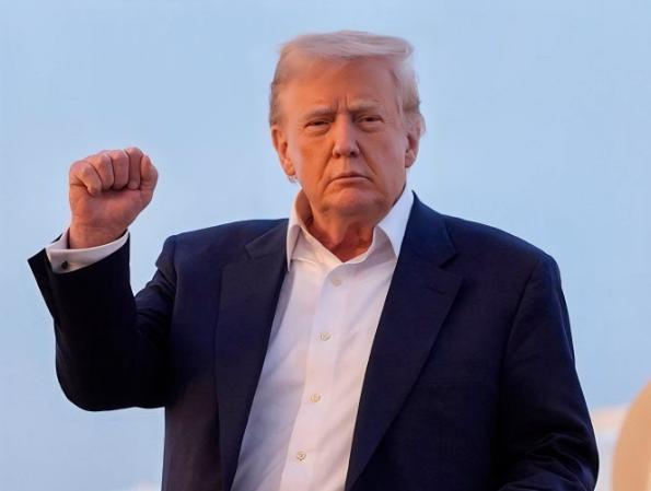 美国很慌，中国抛售美债 美国财政部在1月15日发布的数据显示，中国继续减持美