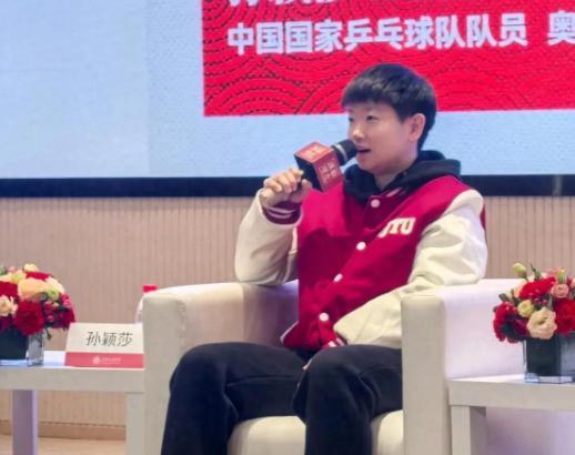 大运会咱们失四枚金牌，是因为咱们年轻一代没人了？是咱们没派出真正的顶级大学生孙