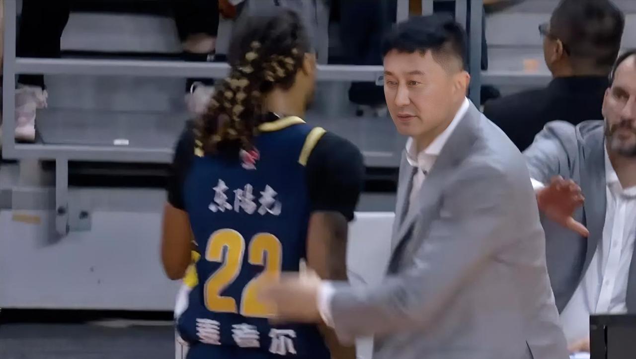 太精彩了！广东110-105加时逆转青岛，拒绝连败！这4位球员是赢球大功臣！！