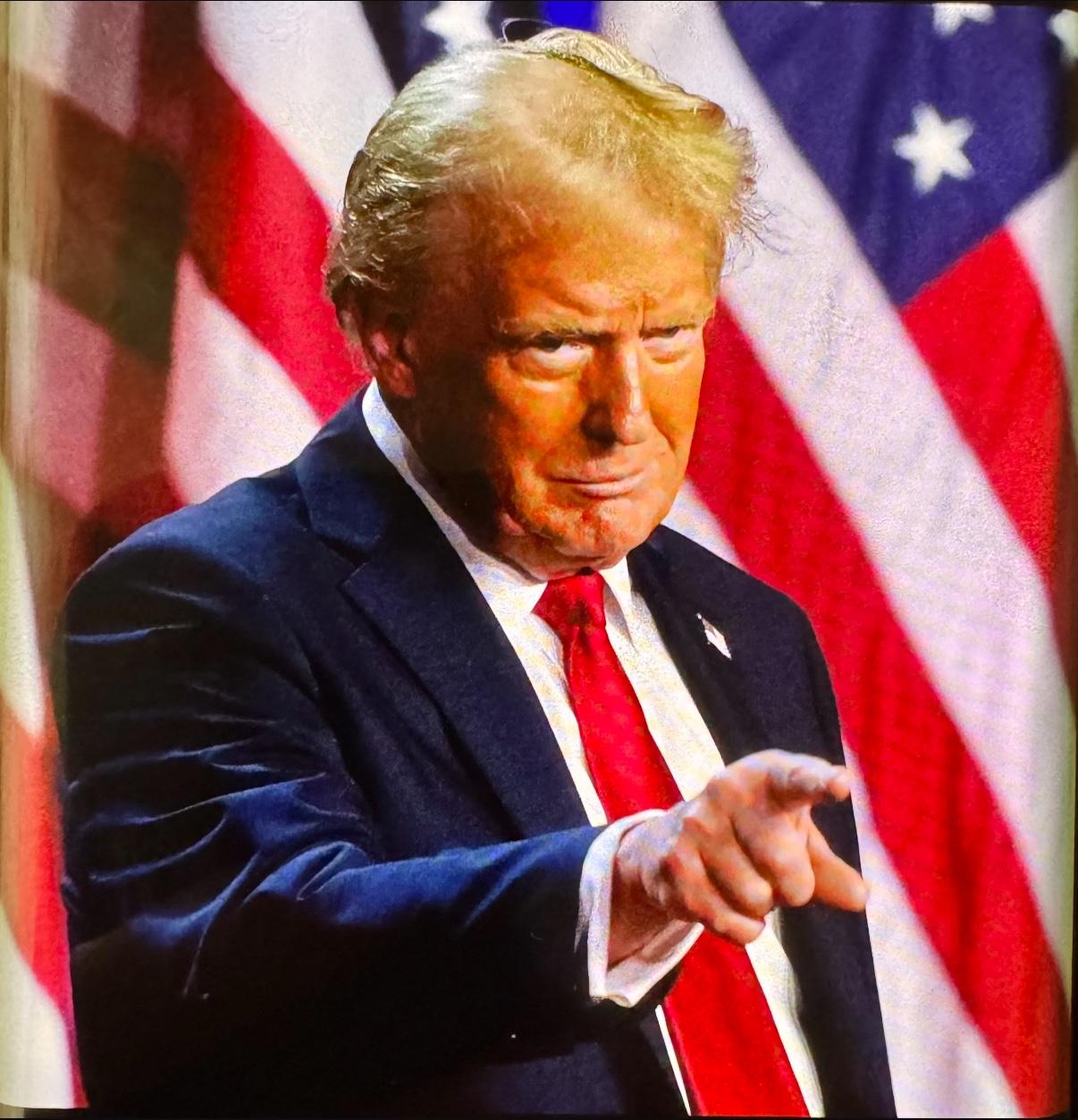 笑死了，这回是真认怂。追了好几天，美国人自己发公告：“人手不够，暂不扣押。”