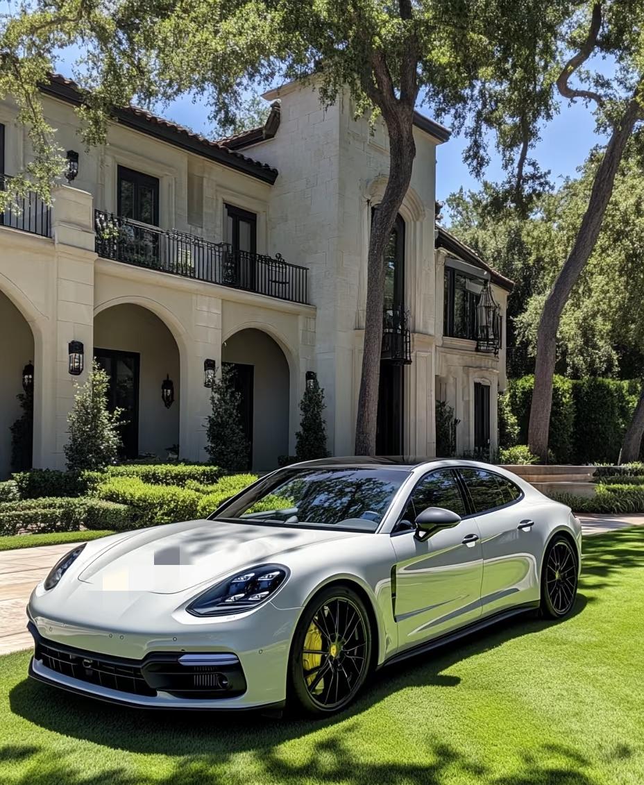 小刘在国企干了十五年，混了个小领导，老婆医院护士长，两个人年收入40+，