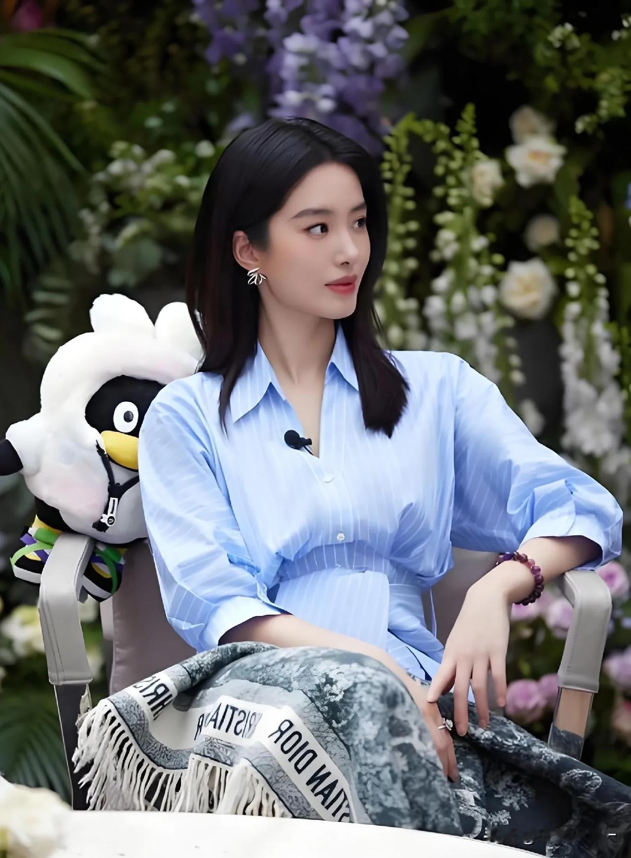 电视剧《淬火年代》最佳妻子，既不是钱宏明家的沈嘉丽，也不是柳钧家的崔冰冰