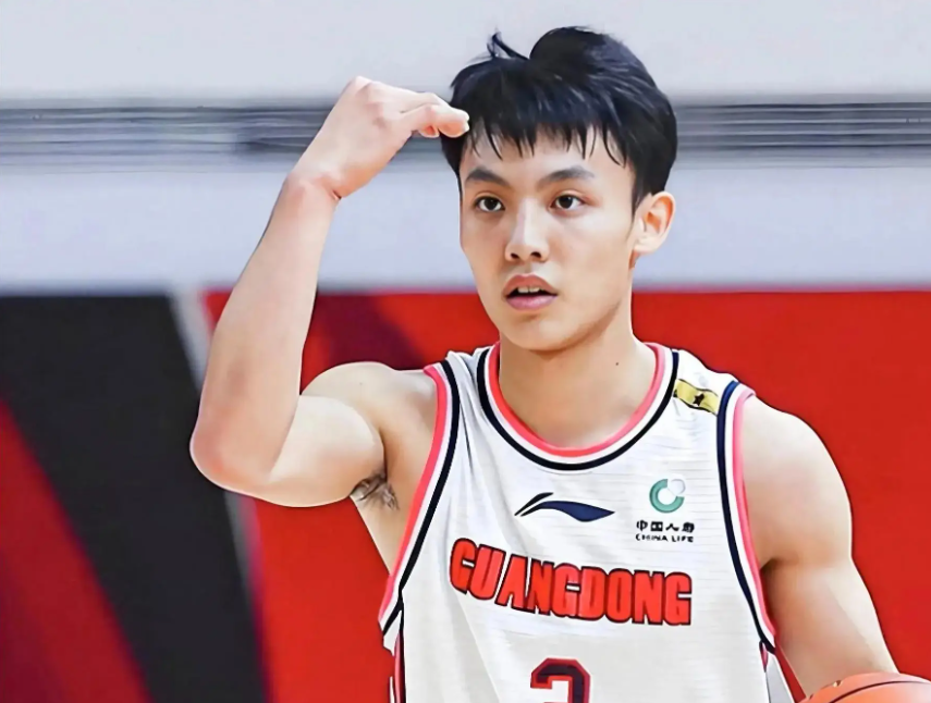 徐杰、张宁为何无缘战波黑，郭士强进行了解答！中国男篮继续进行热身赛，对手是波黑