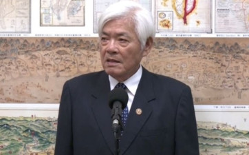 二阶须领衔人送件！李进勇：其他人没资格罢免民进党立委吴思瑶案领衔人张克晋与罢