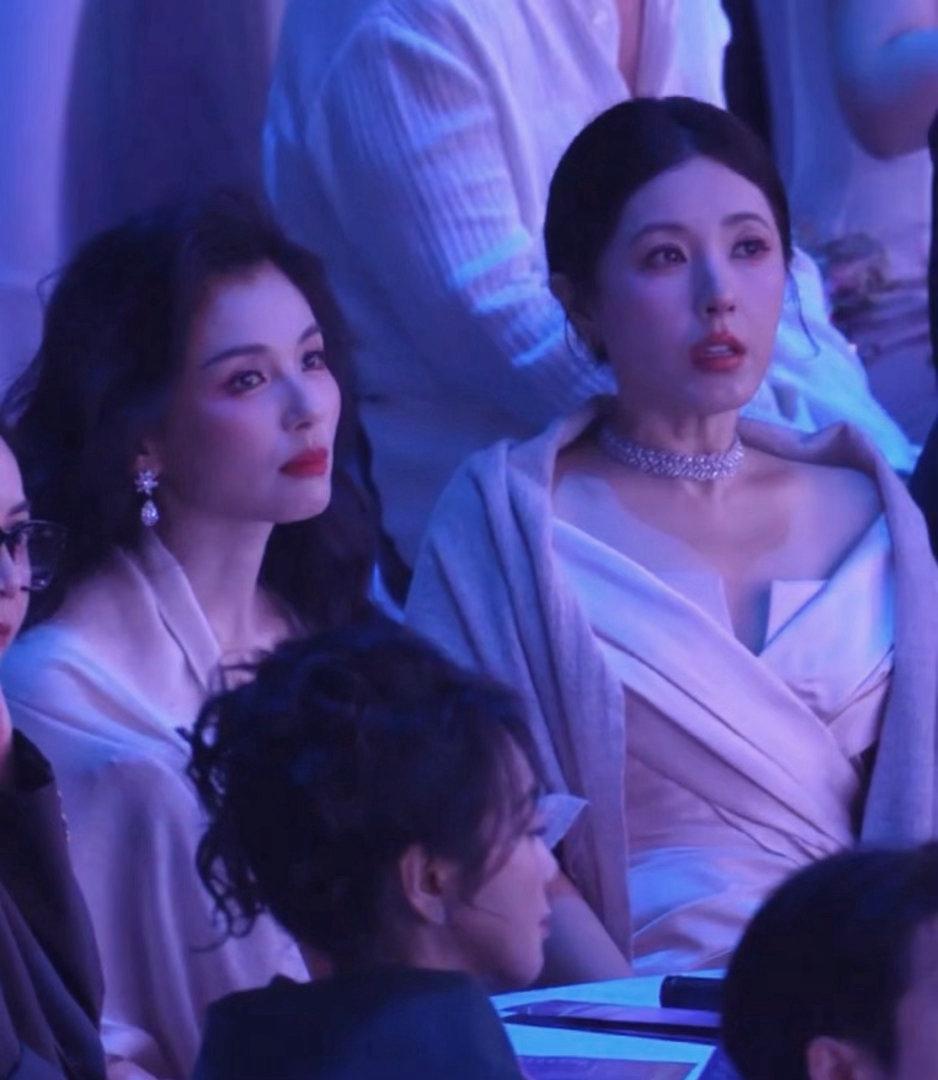和曾黎两位大美女同框实在太美啦！