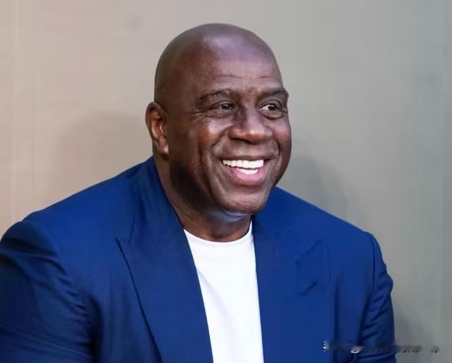 魔术师约翰逊退出湖人管理层？新总裁上任后明确表态：暂不安排任何官方职务北京时